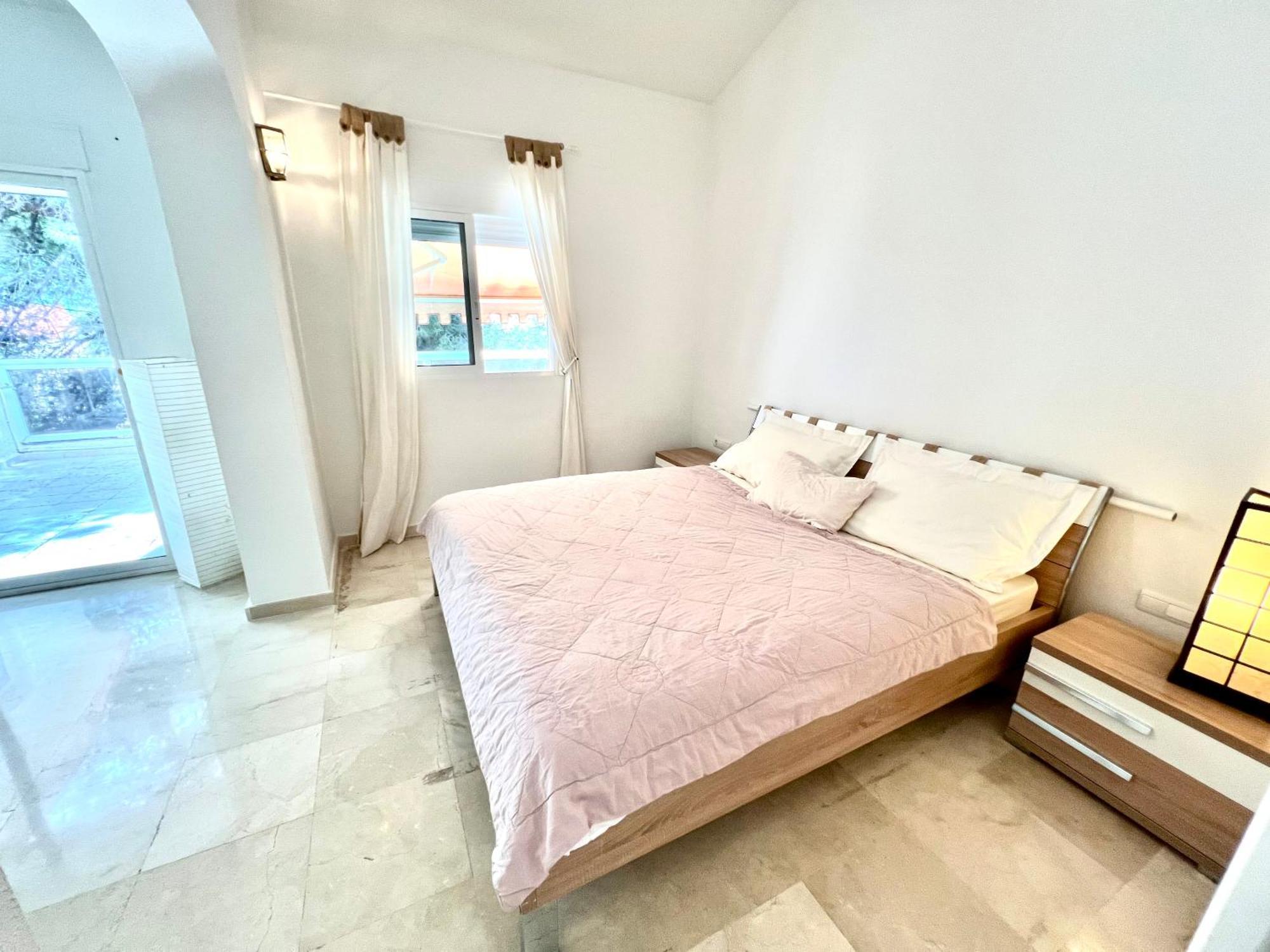 Beachside 4-Bedroom With Pool Alicante Kültér fotó